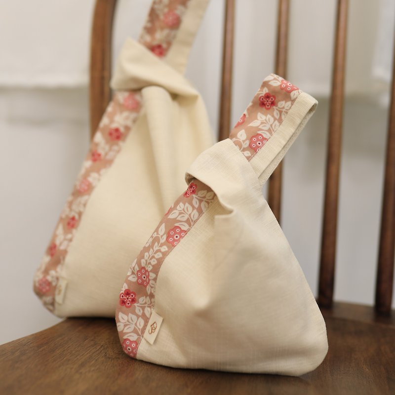 【Accessories】Craftsman's Handmade Series - Wrist Bag and Handbag Fabric Out of Stock - กระเป๋าถือ - ผ้าฝ้าย/ผ้าลินิน หลากหลายสี