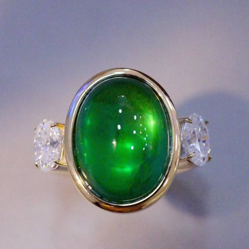 Emerald plain ring 6.99 carats - แหวนทั่วไป - เครื่องเพชรพลอย 