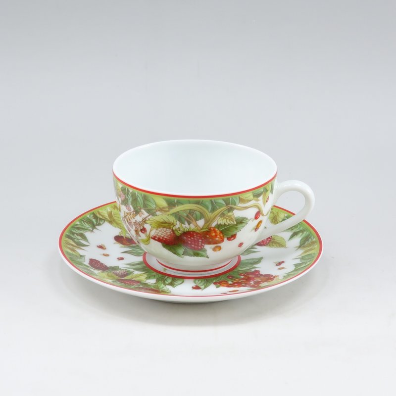【日本直送】エルメス HERMES ピタゴラス 食器 カップ&ソーサー【中古】Aランク - 盤子/餐盤/盤架 - 陶 綠色