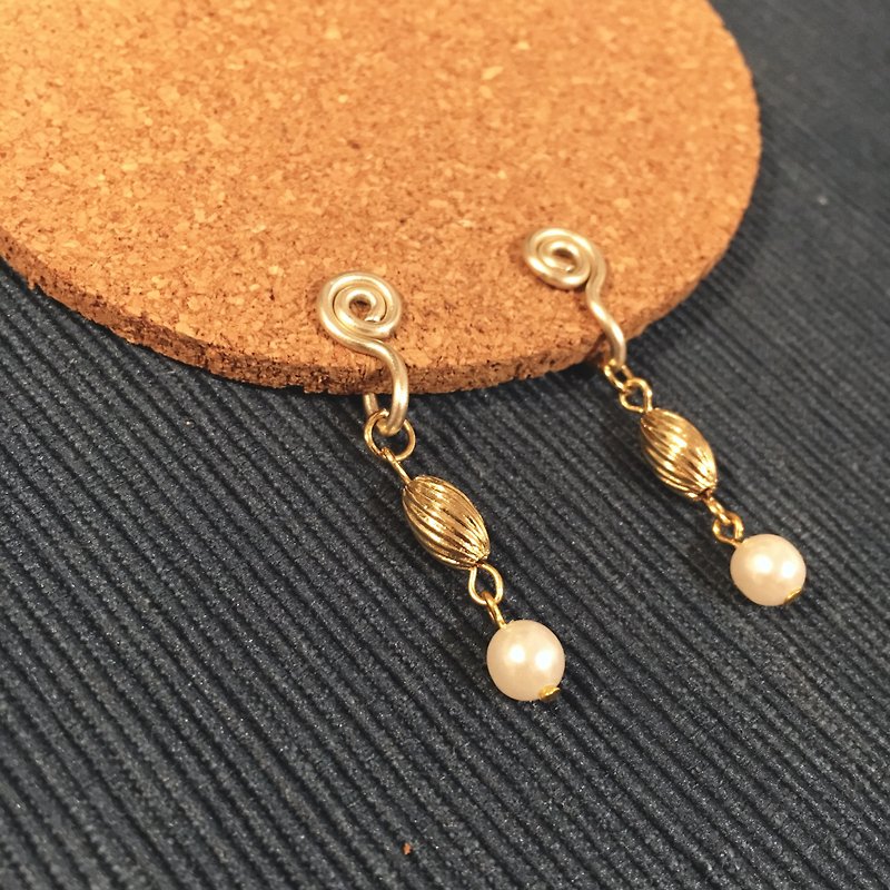 Style pearl ear clip earrings - Earrings & Clip-ons - Other Metals Multicolor