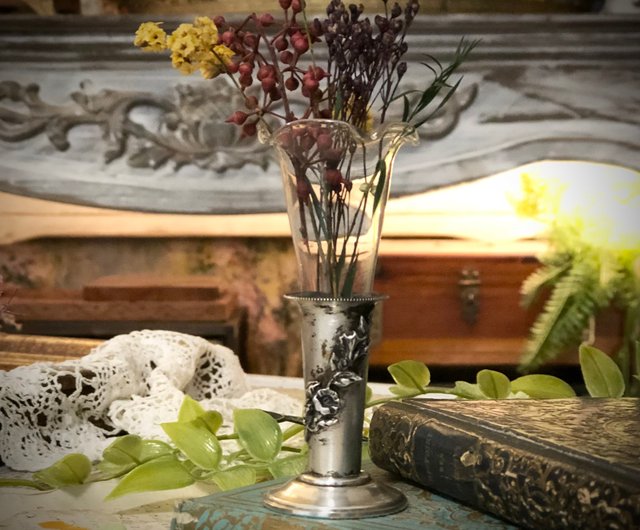 フランスアールヌーボの花瓶 フランスアールヌーボー置物】丸花瓶 一輪挿し 蜂文様 幸運 緑