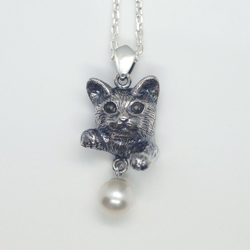 パールを着けた猫のペンダント グリ - 項鍊 - 純銀 銀色