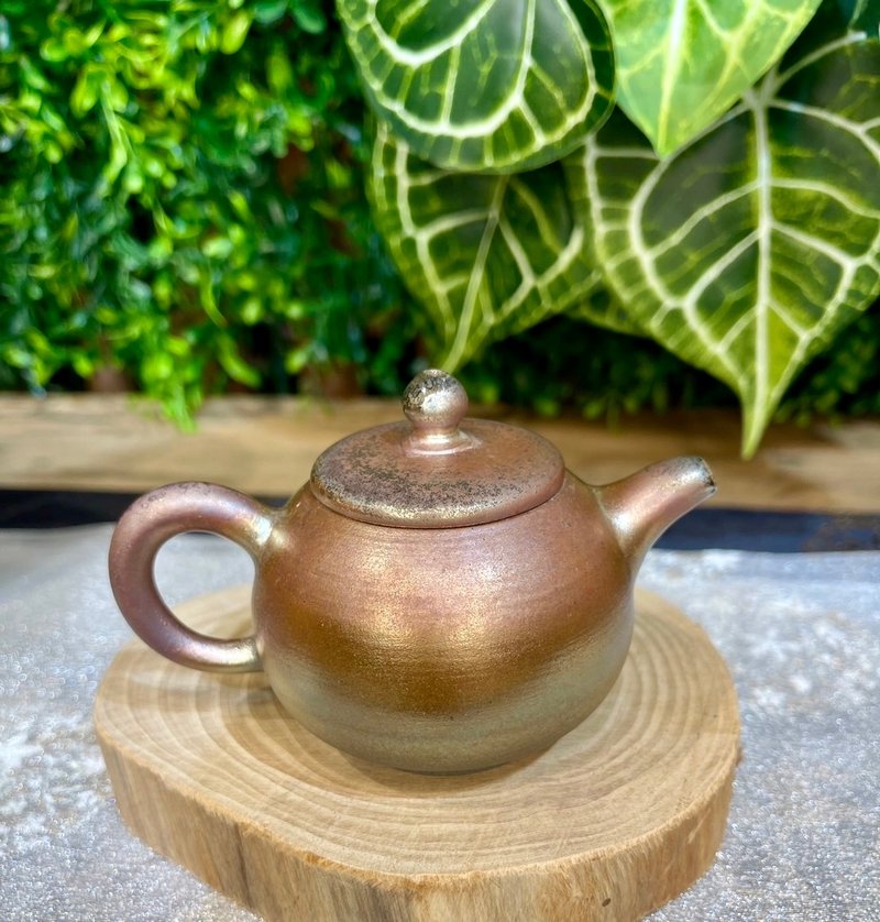 firewood teapot - งานเซรามิก/แก้ว - ดินเผา 