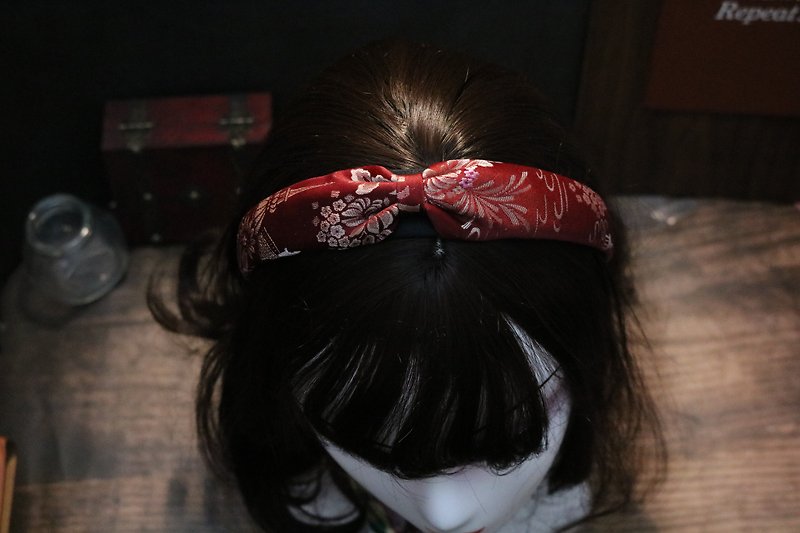 中國紅復古真絲發箍發帶優雅手工發飾 - 髮帶/頭箍 - 絲．絹 紅色