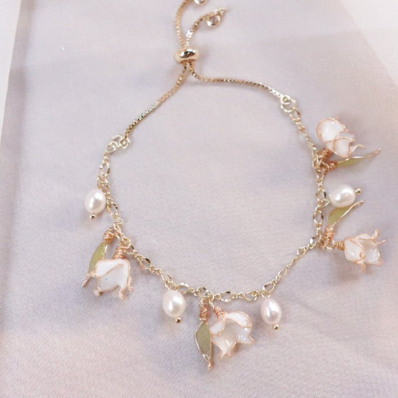 Lily of the valley bracelet handmade crystal flower resin jewelry - Necklaces - Resin White