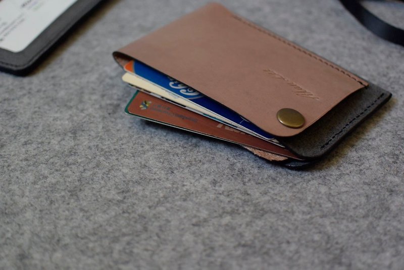 YOURS overlap design leather business card holder ashes + natural leather - ที่เก็บนามบัตร - หนังแท้ 