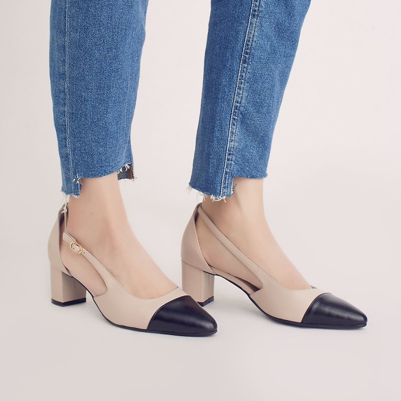 Elegant and slightly pointed toe! Tiramisu two-tone mid-heel shoes black × rice full leather MIT Oreo - รองเท้าส้นสูง - หนังแท้ ขาว