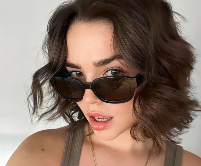 MELLER | JAMIL クラシックオーバルサングラス - ショップ AKTI