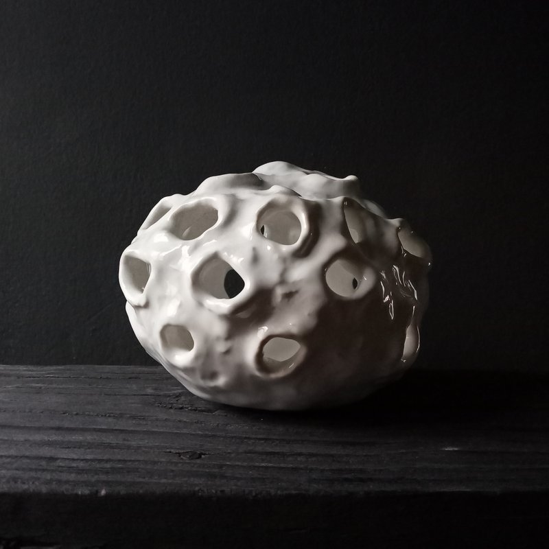 雪中呼氣 - 花瓶/花器 - 陶 白色