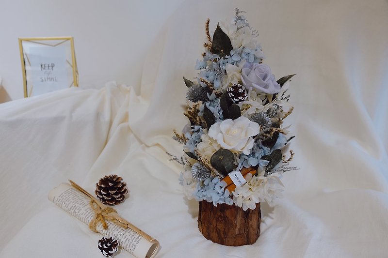 ピュアホワイトクリスマスツリー[ホワイトドリーム]-クリスマスツリー/クリスマスギフト - ドライフラワー・ブーケ - 寄せ植え・花 ホワイト