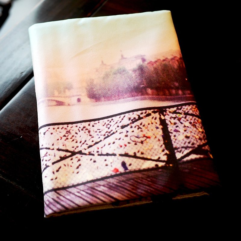 【好好去旅行】風景書衣：我最初的愛戀 - 攝影集 - 聚酯纖維 粉紅色