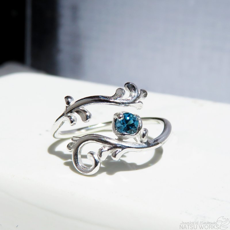 ボタニカル リング トパーズ / London blue Topaz Botanical Ring - 戒指 - 寶石 藍色