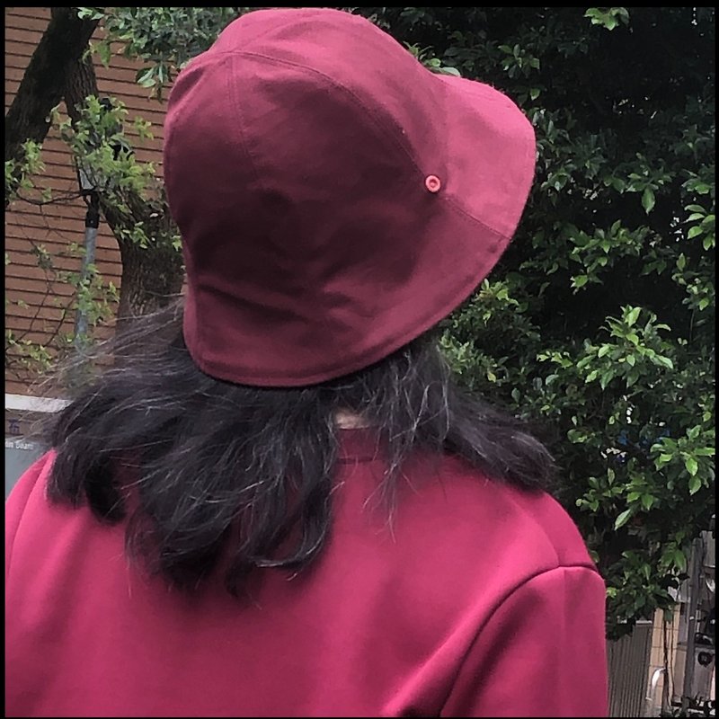 雙面漁夫帽 - 酒紅 - 帽子 - 棉．麻 紅色