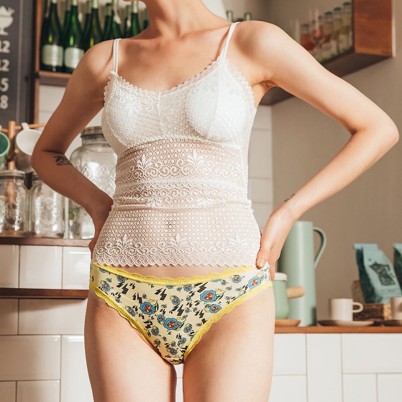 Lightning popcorn lace print panties / yellow lace - Women's Underwear - Other Materials Yellow