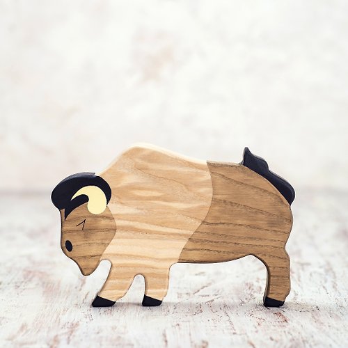 Wooden Caterpillar Toys Wooden Bison toy American buffalo figurine Ox miniature