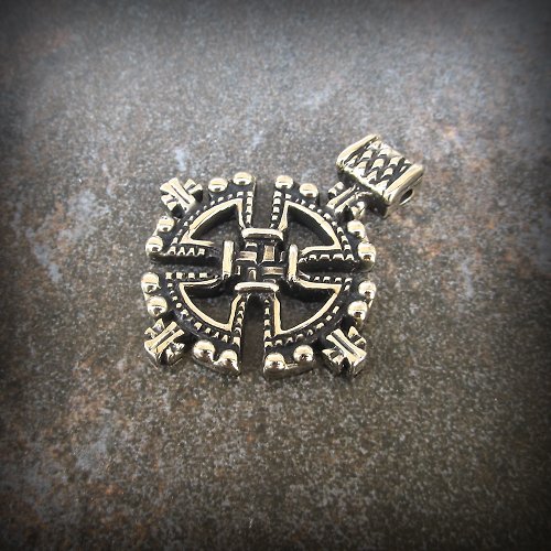 Gogodzy Canterbury Cross necklace pendant,Neusilber cross necklace pendant,medieval