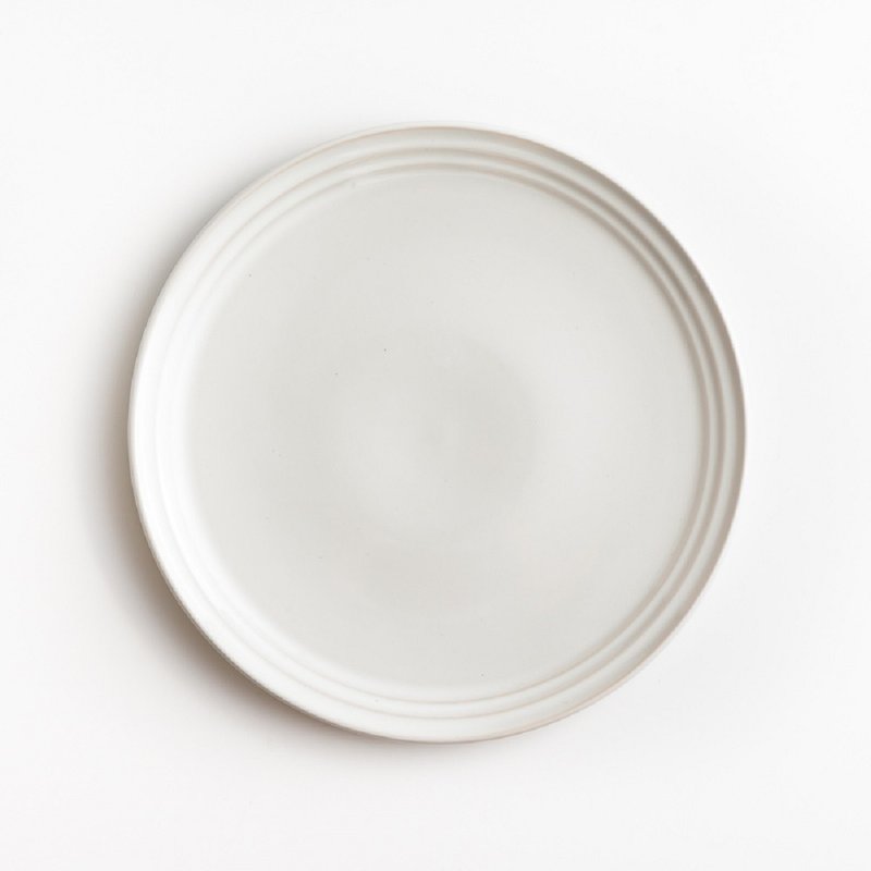 【新品】WAGA 醇色溫潤 20cm 陶瓷圓盤│潤白│單品 - 盤子/餐盤/盤架 - 瓷 多色