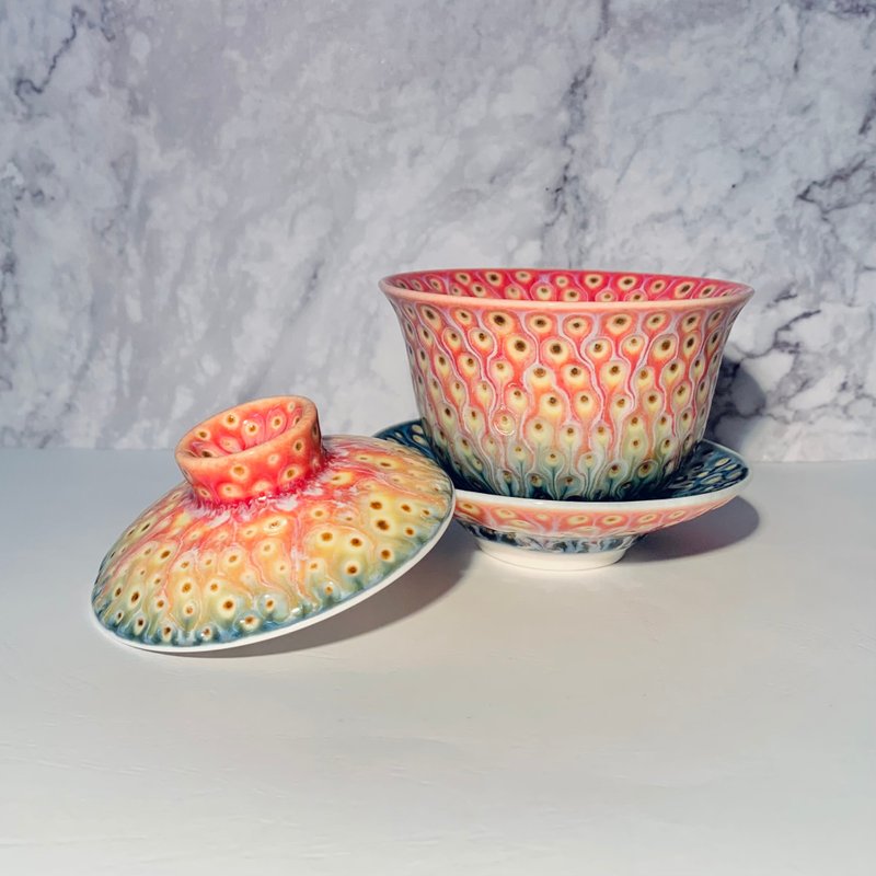 孔雀開屏 蓋碗 邱毓寧 鶯歌燒 - 茶壺/茶杯/茶具 - 瓷 多色