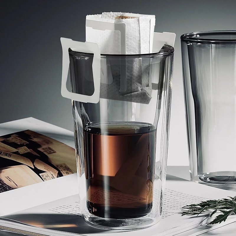 DRIPO | the Kofikup The world's first double-layer cup for coffee hanging ear bags - Cups - Glass Transparent