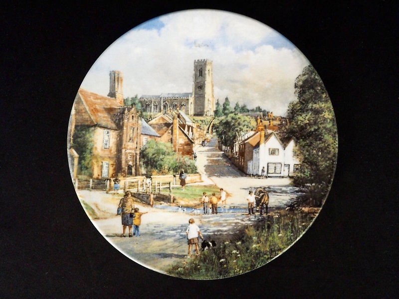 British porcelain Royal Doulton limited country style decorative plate D section - จานและถาด - เครื่องลายคราม 