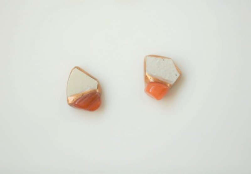 Made-to-order Karatsu ware Pottery piece Kintsugi Clip-On/ Orange aventurine - Earrings & Clip-ons - Pottery 