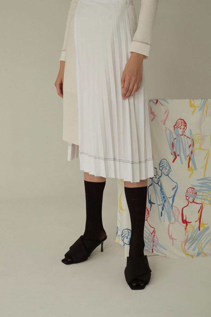 Asymmetry Pleats Skirt/ white - Skirts - Polyester White