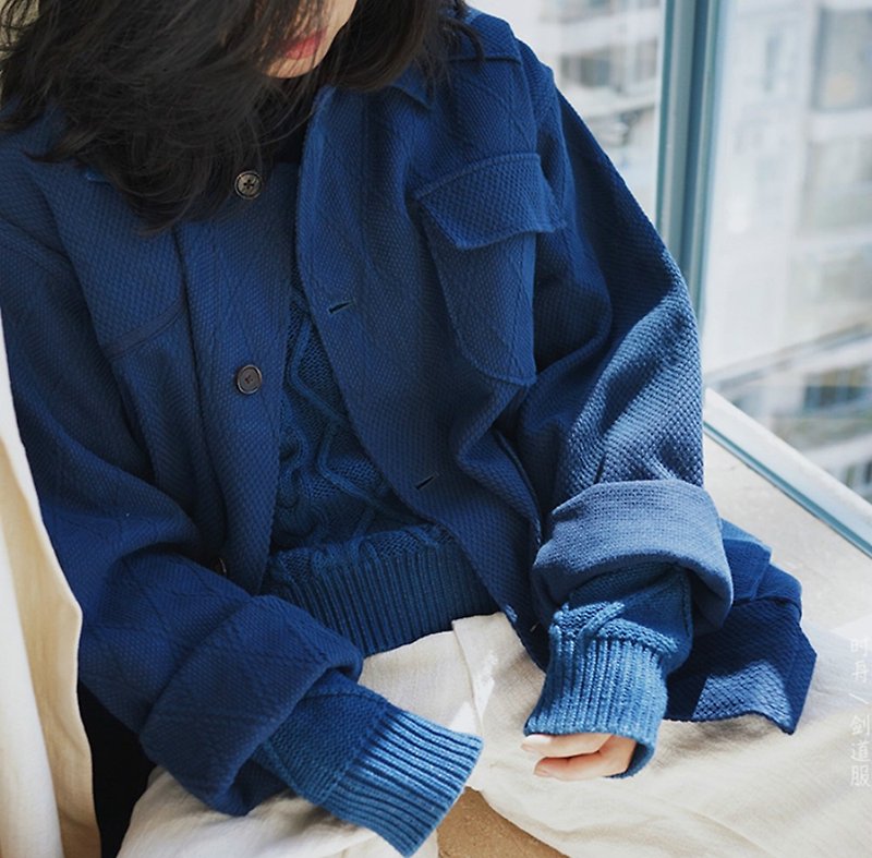 靛藍色  兩色多口袋工裝燈芯絨外套 秋冬寬鬆翻領夾克 劍道服質料 - 女大衣/外套 - 棉．麻 藍色