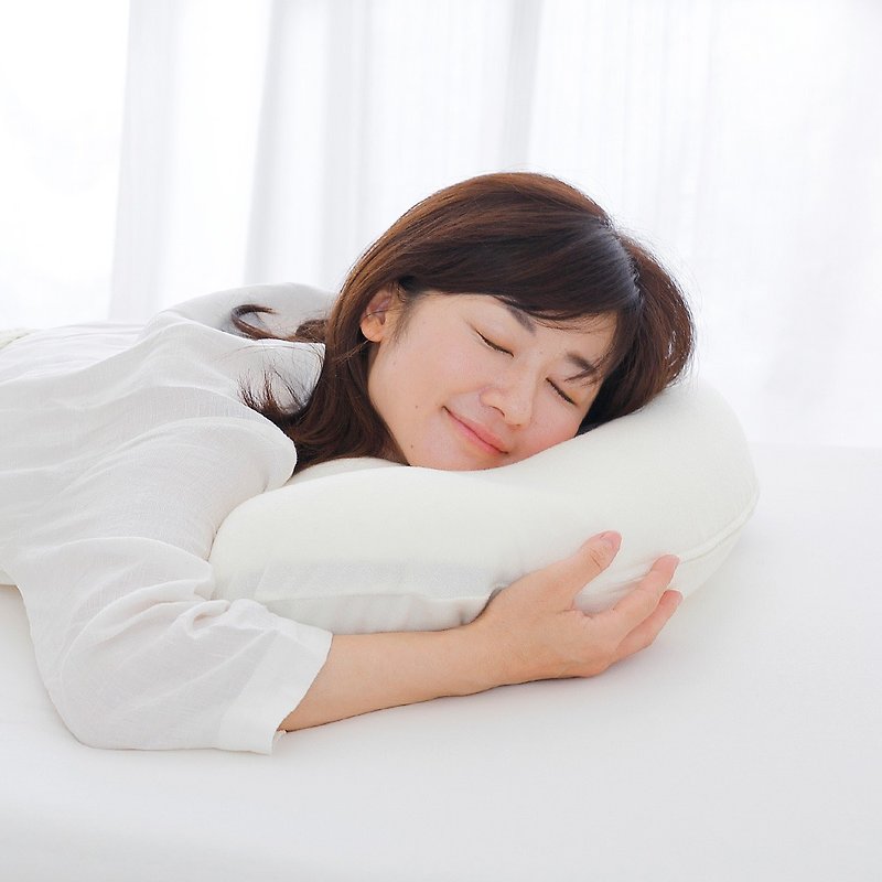 日本王樣の雲上枕 - 枕頭/咕𠱸 - 其他材質 白色