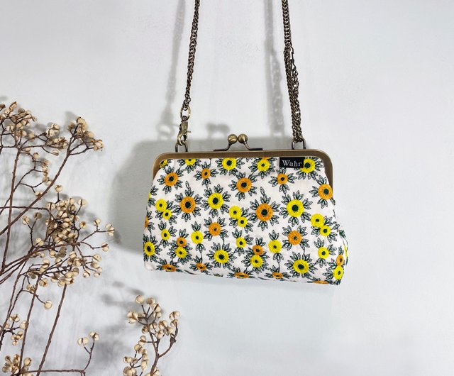 立体刺繍 黄色 花口 ゴールド バッグ クラッチ サイドバッグ