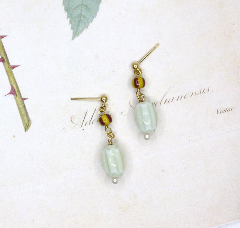 Autumn incense handmade glass pearl earrings  ear clip - Earrings & Clip-ons - Gemstone 