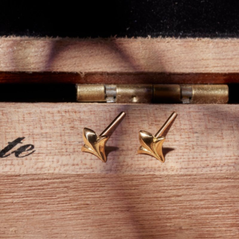 Azoth | Clovis Flower Earrings 18K Gold - ต่างหู - เงินแท้ สีเงิน