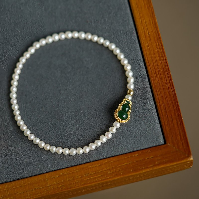 18k Gold Emerald Gourd Pearl Bracelet Timeless Gold Strong Light Round Natural Beaded Light Luxury Temperament Ladies - สร้อยข้อมือ - ไข่มุก 