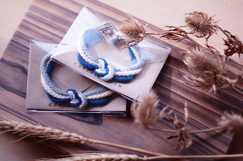 Sailor wind adventurer hand rope Fuji - Bracelets - Cotton & Hemp Blue