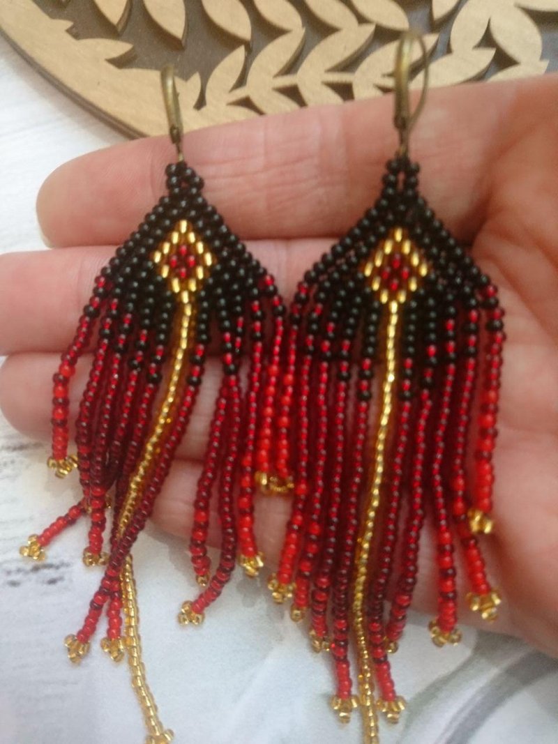 Small red and gold boho beaded ombre earrings for women Little boho earrings - ต่างหู - เงินแท้ สีแดง