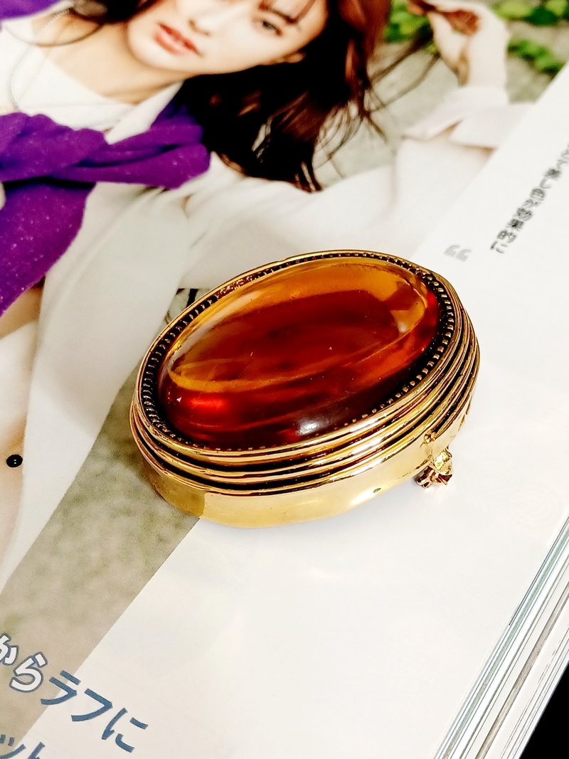 vintage jewelry  華麗艷色立體琥珀色玻璃 胸針 別針 - 耳環/耳夾/耳骨夾 - 其他金屬 