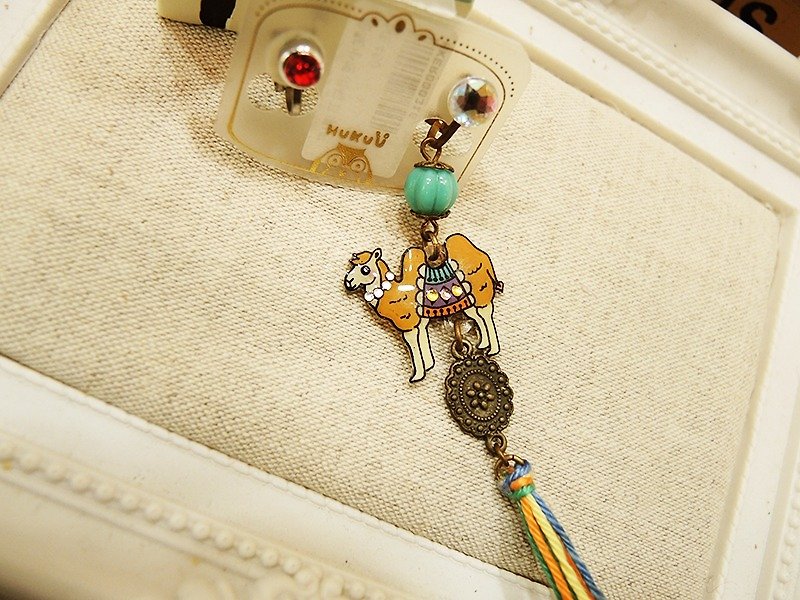 § HUKUROU§ camel lady tassel earrings - Earrings & Clip-ons - Plastic 