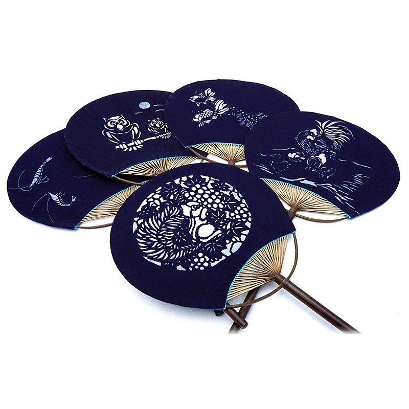 Zhuo Ye Blue Dye-[Animal] Blue Dyeing Handmade Fan - Items for Display - Other Materials Blue