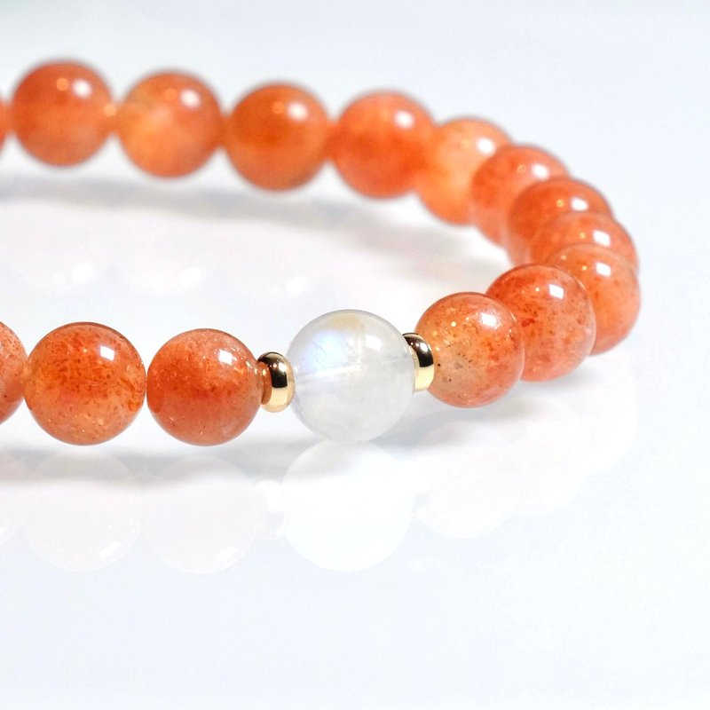 [Moonlight Blazing Sun] Moonstone × Stone 14K gold-filled design crystal bracelet gently heals the soul - Bracelets - Crystal 