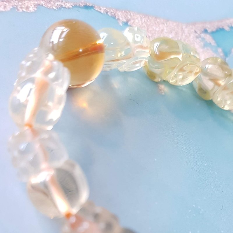 Air crystal series - clear body natural citrine brave, plus two Brazilian old wine citrine beads - Bracelets - Crystal White