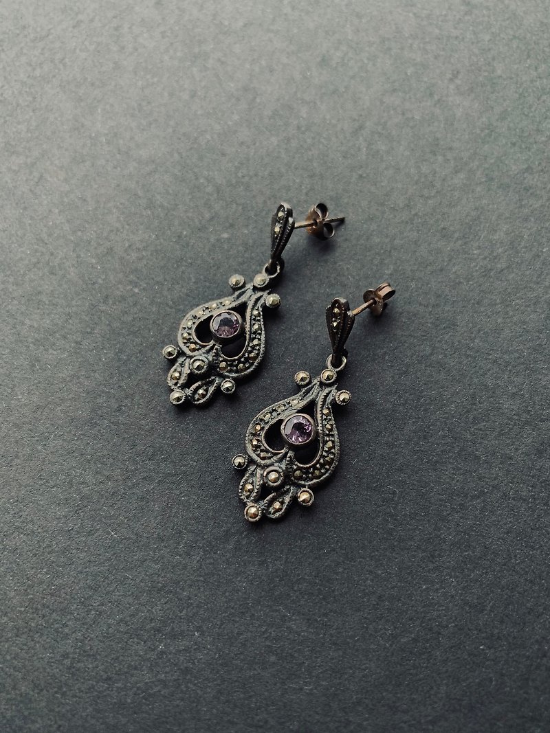 黑晶鑽、紫水晶、仿古典雅造型925銀耳針