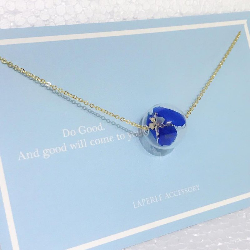 Glass Ball P Preserved Flower Navy Blue  Necklace Birthday Gift Bridesmaid Gift Bestie - Chokers - Paper Blue
