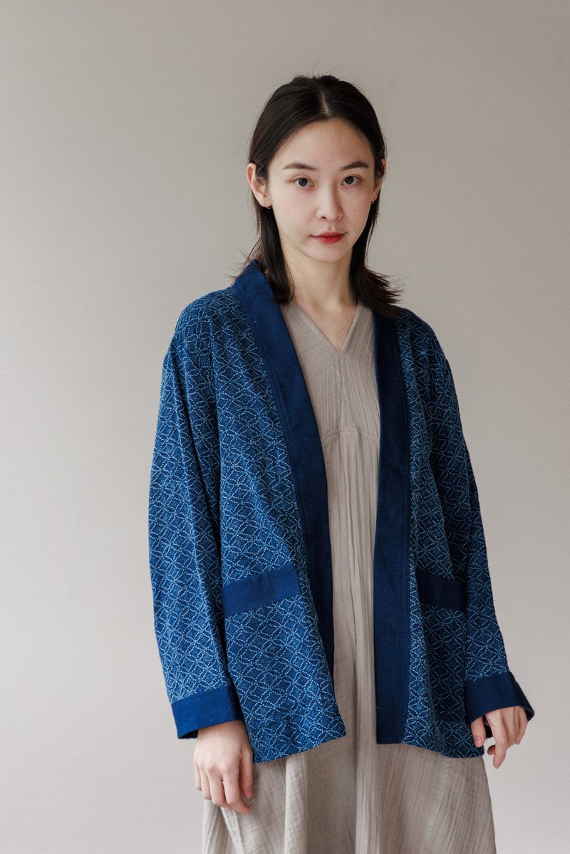 清邁藍染手織布和服小外套 - 女大衣/外套 - 棉．麻 藍色
