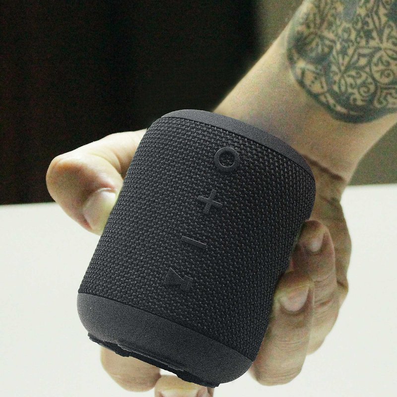 M7 Portable Waterproof Bluetooth Speaker - ลำโพง - วัสดุกันนำ้ หลากหลายสี