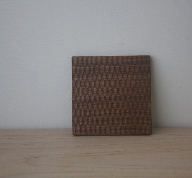 Hand carved wood coasters | Knife pattern - Items for Display - Wood Brown