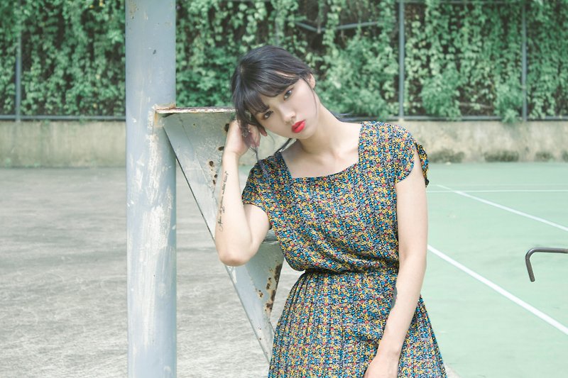 Small yellow flower small blue leaf floral half sleeve vintage dress - One Piece Dresses - Polyester Blue