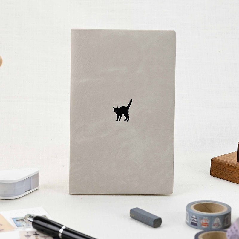 2023 NITTE monthly bullet journal handbook (starting in January) - cat - สมุดบันทึก/สมุดปฏิทิน - กระดาษ สีเทา