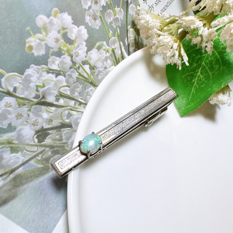 【西洋アンティーク】天然オパール オーストラリア産 プレイオブカラーが美しいネクタイピン - ネクタイ・ネクタイピン - 貴金属 シルバー