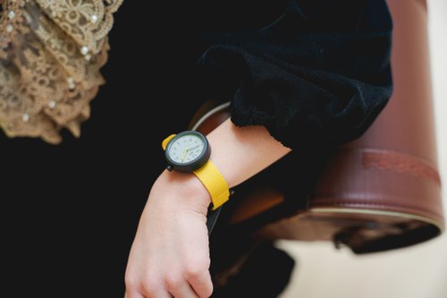 YOT WATCH｜臺灣授權代理 日本 YOT WATCH 兒童手錶 / 芥末黃