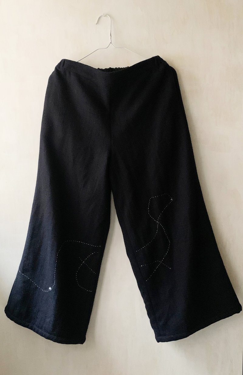 Wide pants--light in the dark night - Women's Pants - Wool Black