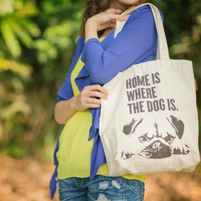 Pet personalized environmental protection bag shopping bag tote bag (sit back and relax) - กระเป๋าถือ - วัสดุอีโค 